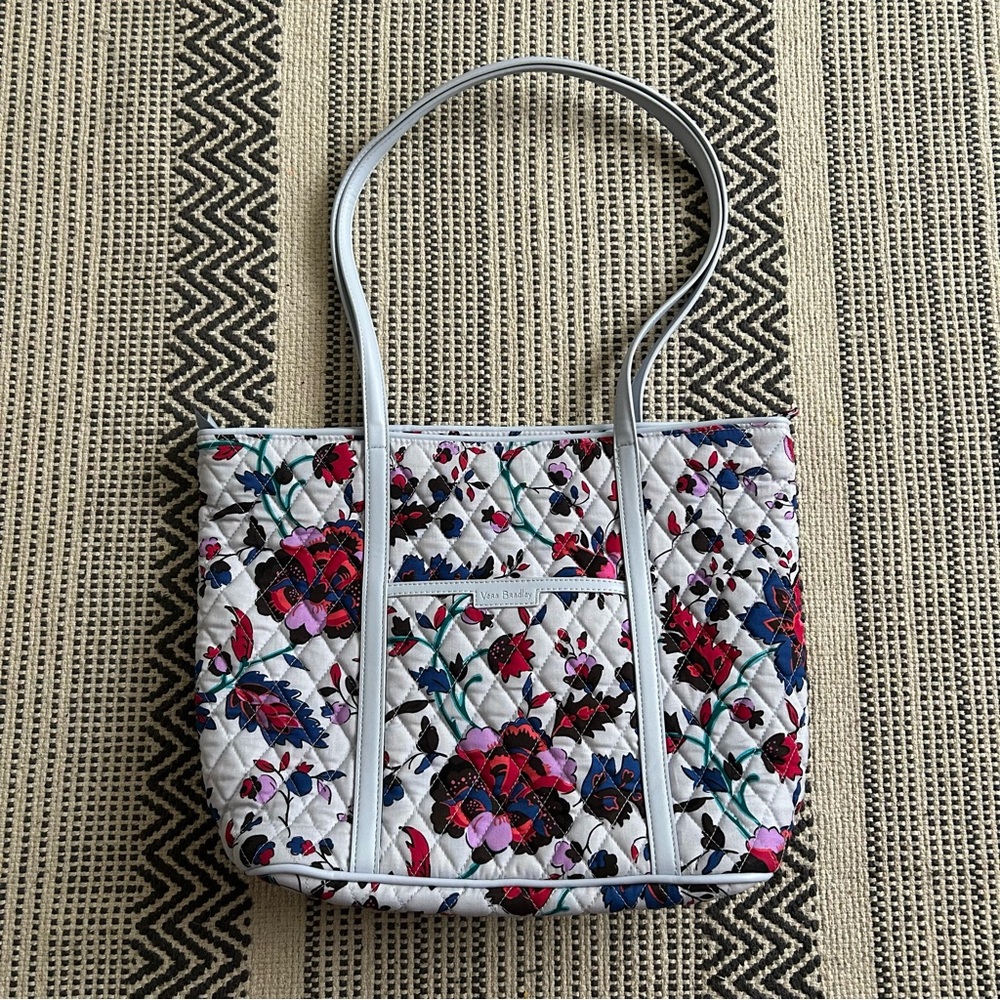 Vera Bradley Small Trimmed Vera Tote in Vineyard Floral w/ Faux Leather Trim